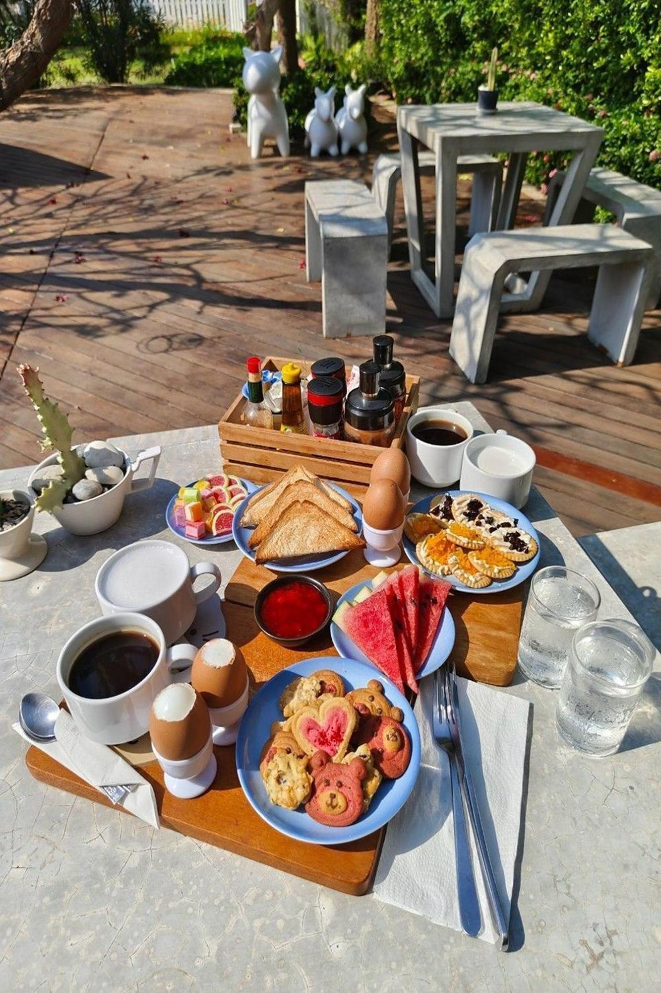 Kochira Hotel Хуа Хин Екстериор снимка